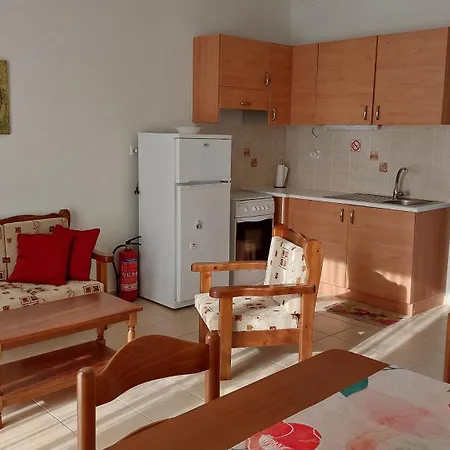 Giannos Ajía Effimía